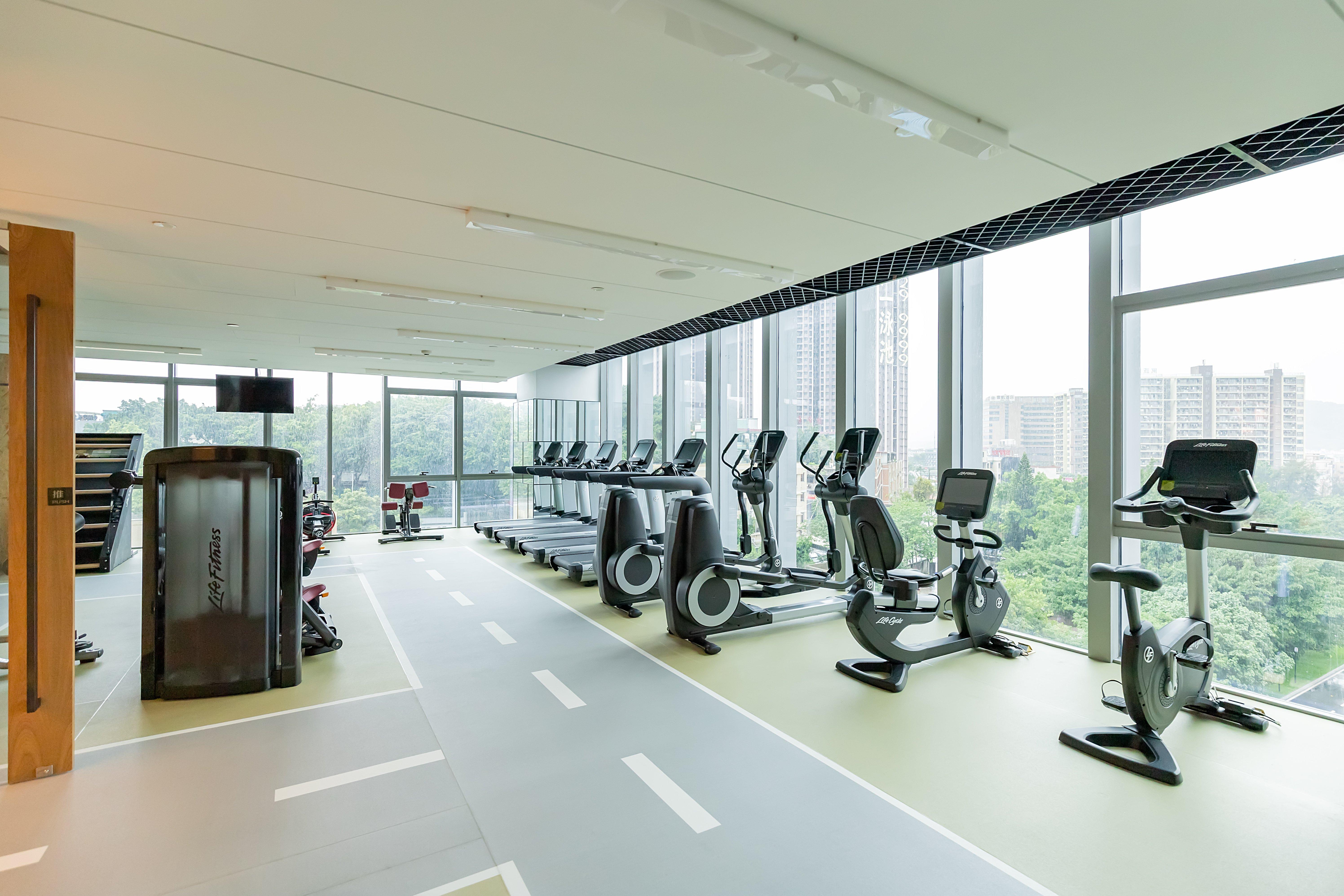 Holiday Inn Guangzhou South Lake Hotel - Ideal For Business & Leisure Εξωτερικό φωτογραφία