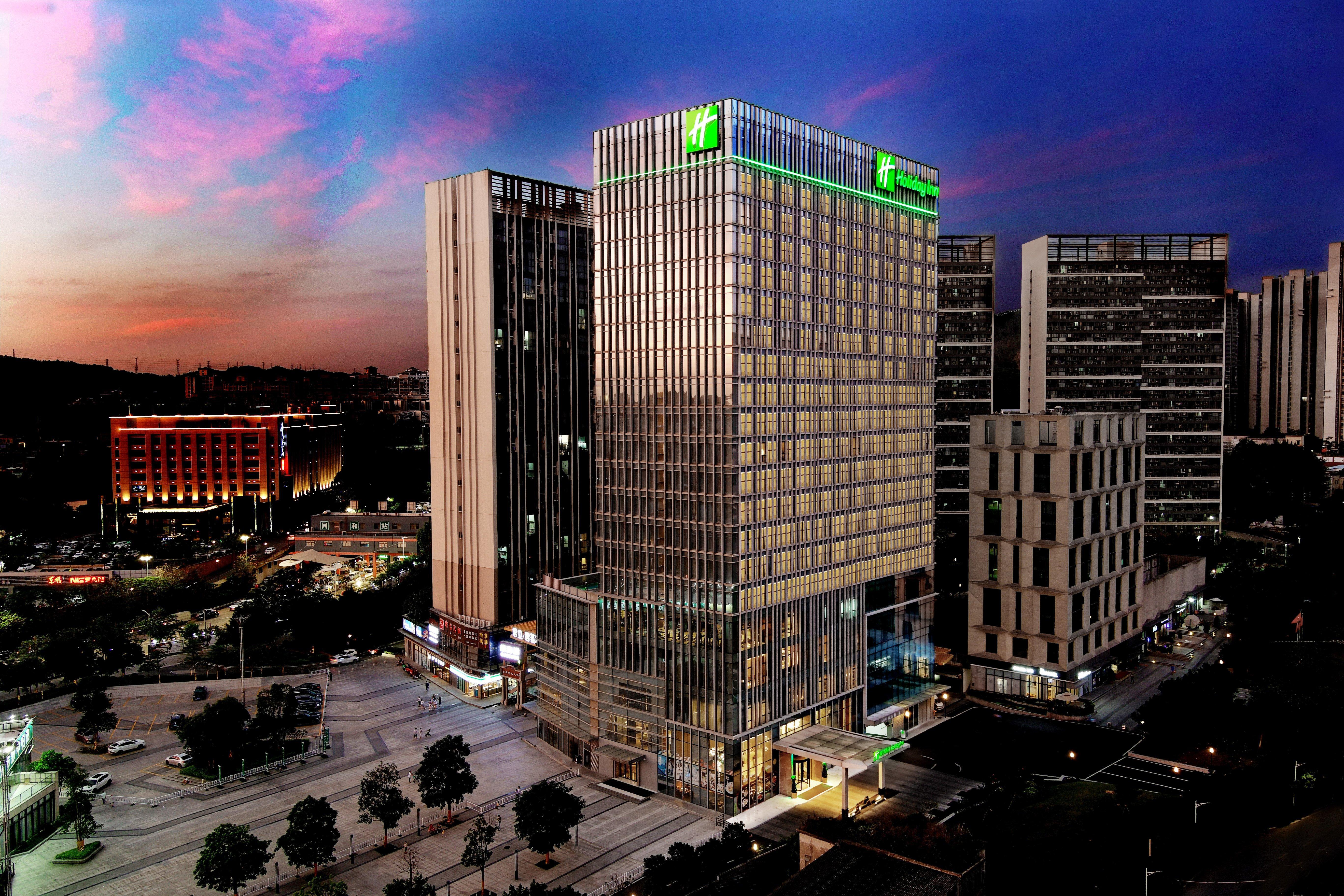Holiday Inn Guangzhou South Lake Hotel - Ideal For Business & Leisure Εξωτερικό φωτογραφία