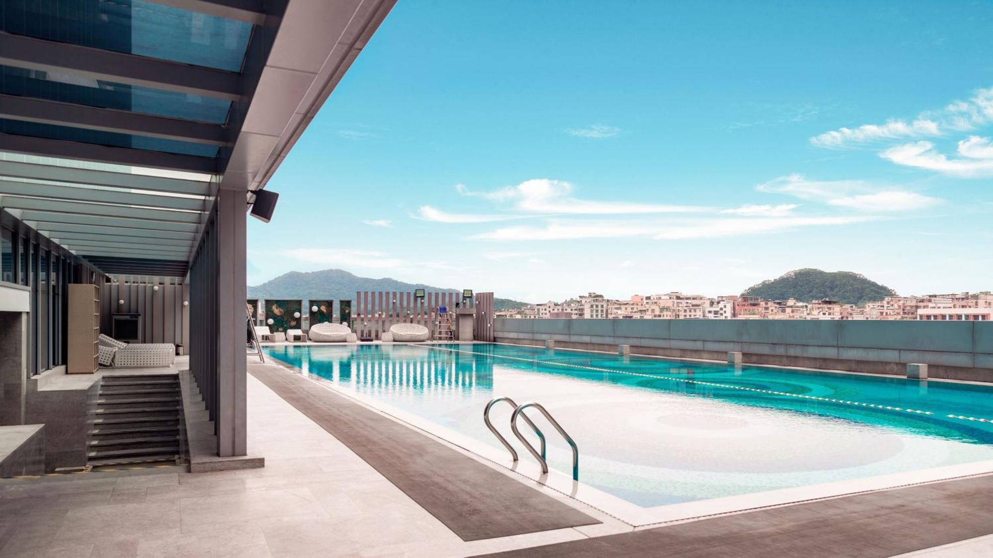 Holiday Inn Guangzhou South Lake Hotel - Ideal For Business & Leisure Εξωτερικό φωτογραφία