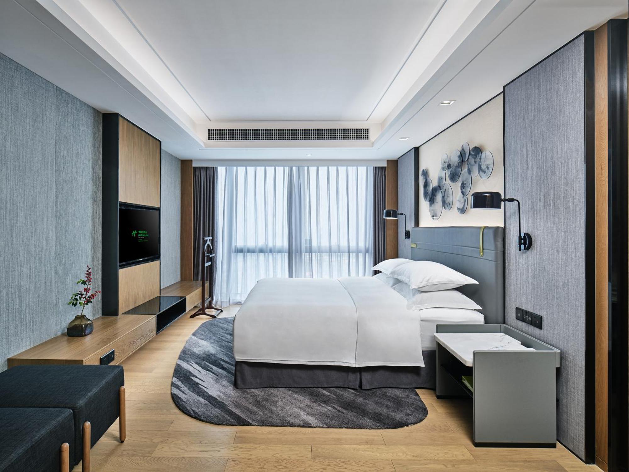 Holiday Inn Guangzhou South Lake Hotel - Ideal For Business & Leisure Εξωτερικό φωτογραφία