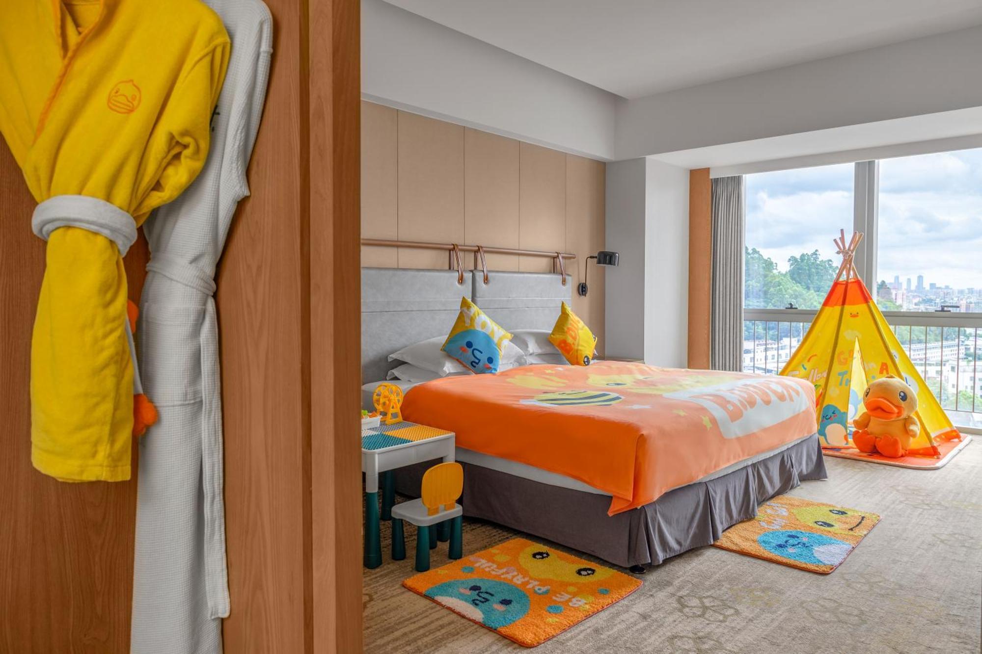 Holiday Inn Guangzhou South Lake Hotel - Ideal For Business & Leisure Εξωτερικό φωτογραφία